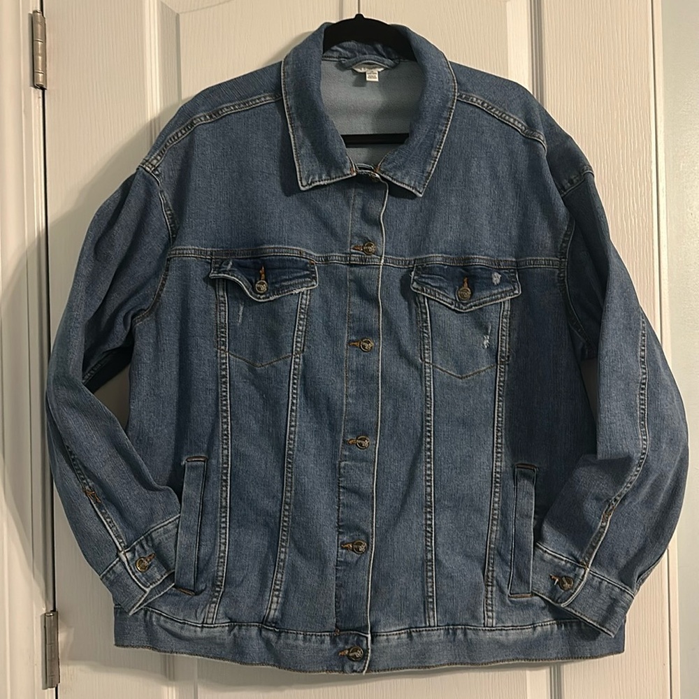 Adorable Distressed Terra & Sky Jean Jacket - size 1X - stretchy and warm